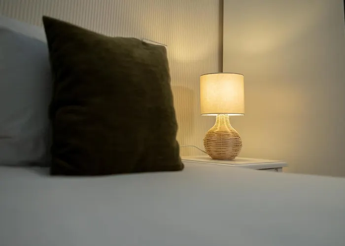 Homely By Urbanhosting Apartment *